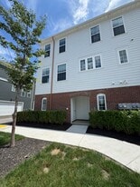 Building Photo - 607 Carlton Ln