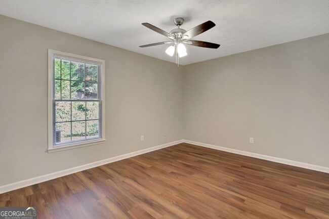 Building Photo - 105 Belle Dr