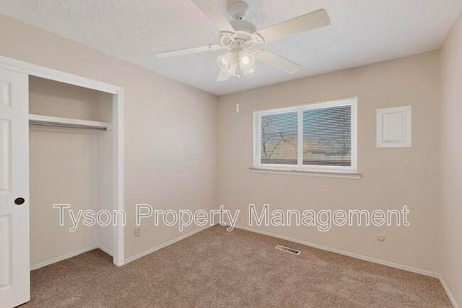 Building Photo - 12241 Woodland Ave NE