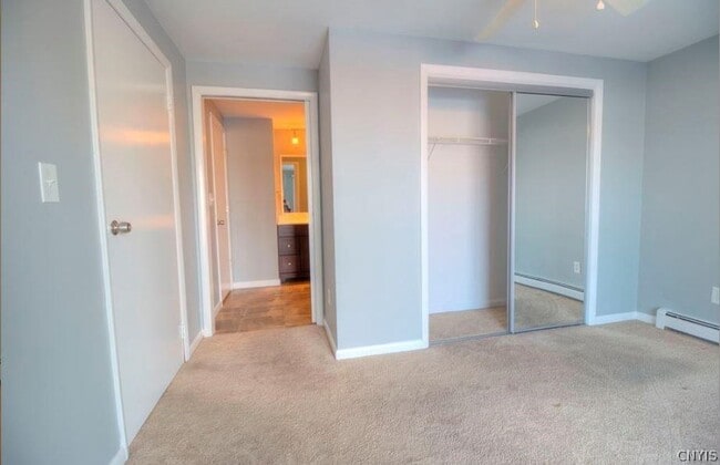 Building Photo - 4201 Fairway E