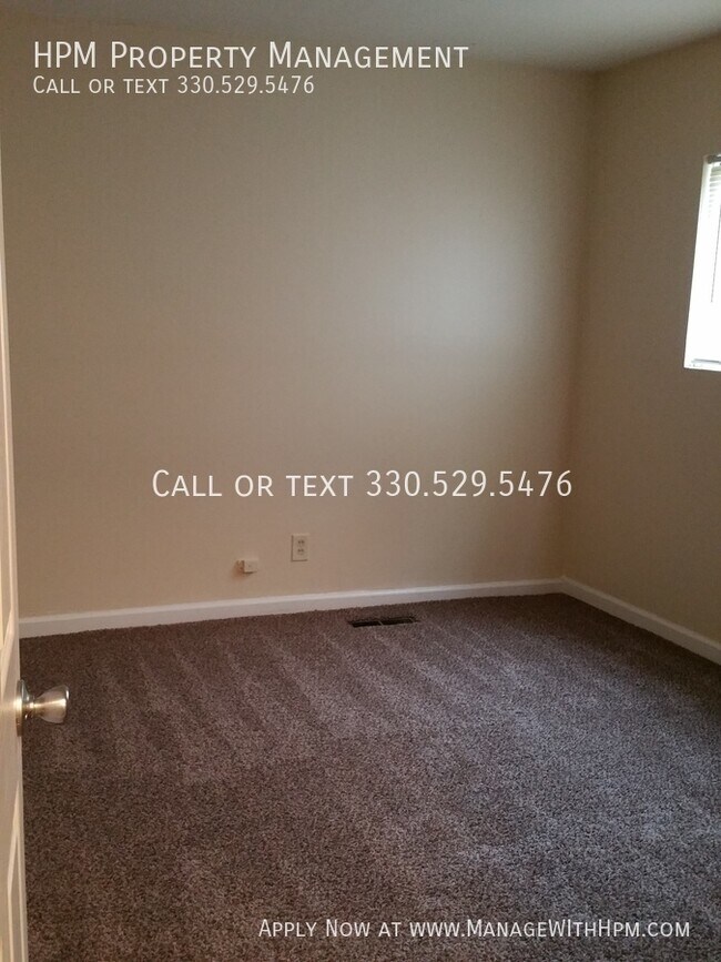 Building Photo - 2365 Newton-