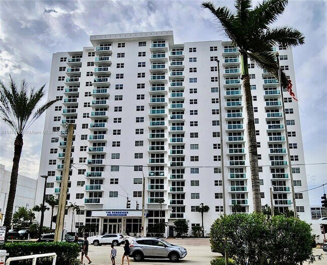 Building Photo - 3000 S Ocean Drive Unit 510
