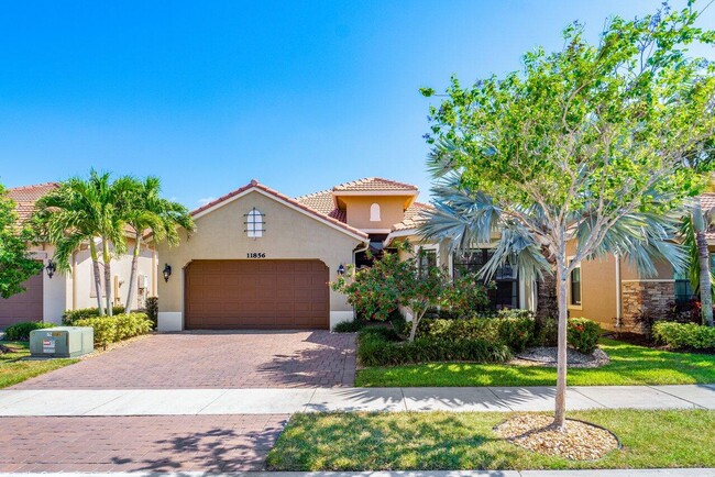 Primary Photo - 11856 Leon Cir N