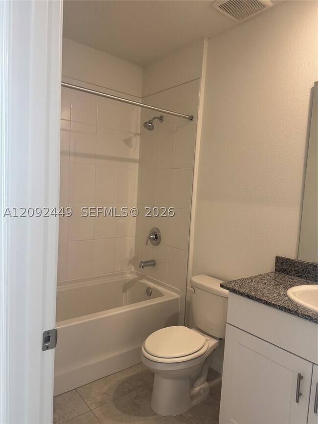 Building Photo - 3889 Giorgio Dr