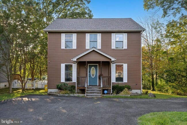 Building Photo - 4922 Lerch Dr