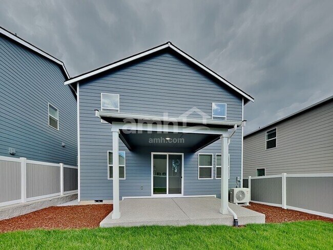 Building Photo - 4816 85th Dr NE