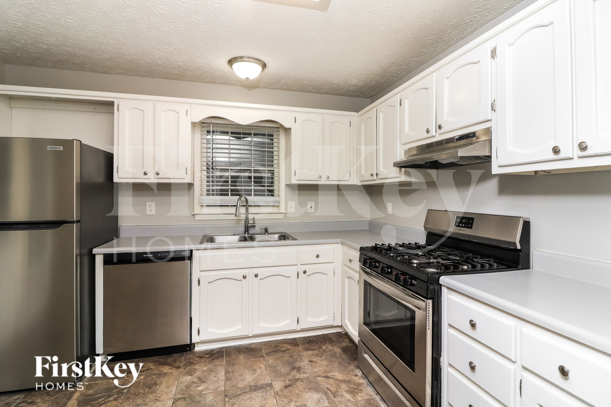 Building Photo - 256 Apple Jack Dr