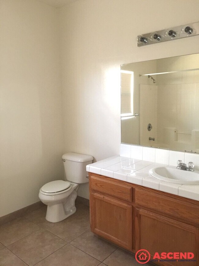 Building Photo - 8933 Rhine Valley Dr