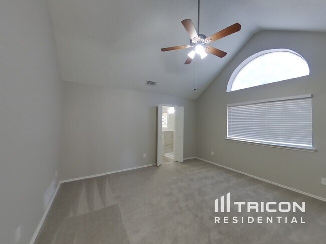 Building Photo - 1517 Allen Dr