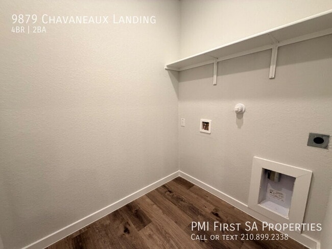 Building Photo - 9879 Chavaneaux Lndg