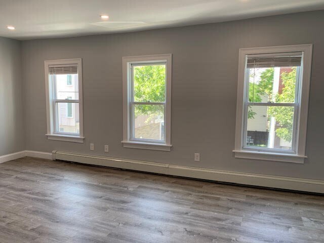 Building Photo - 9 E Cottage St