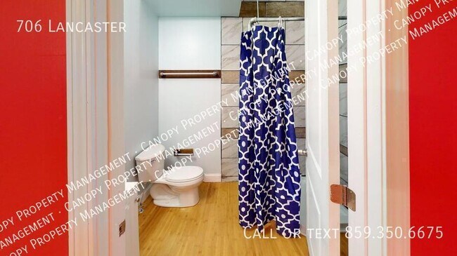 Building Photo - 706 Lancaster-