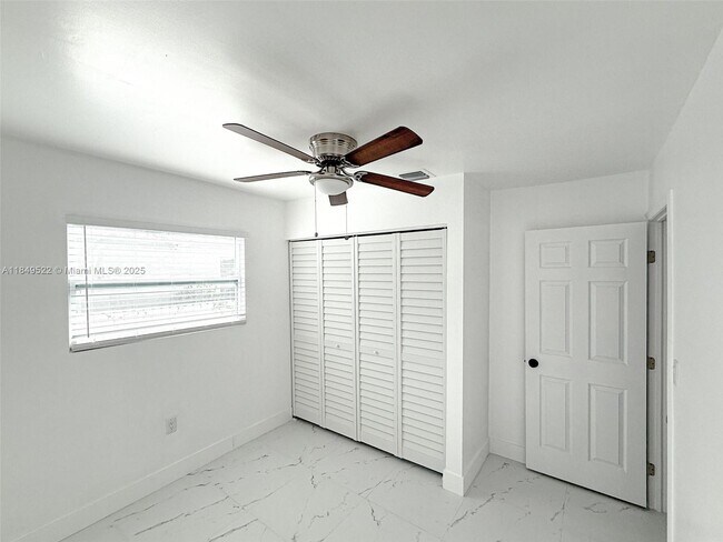 Building Photo - 1064 NW 29th Terrace