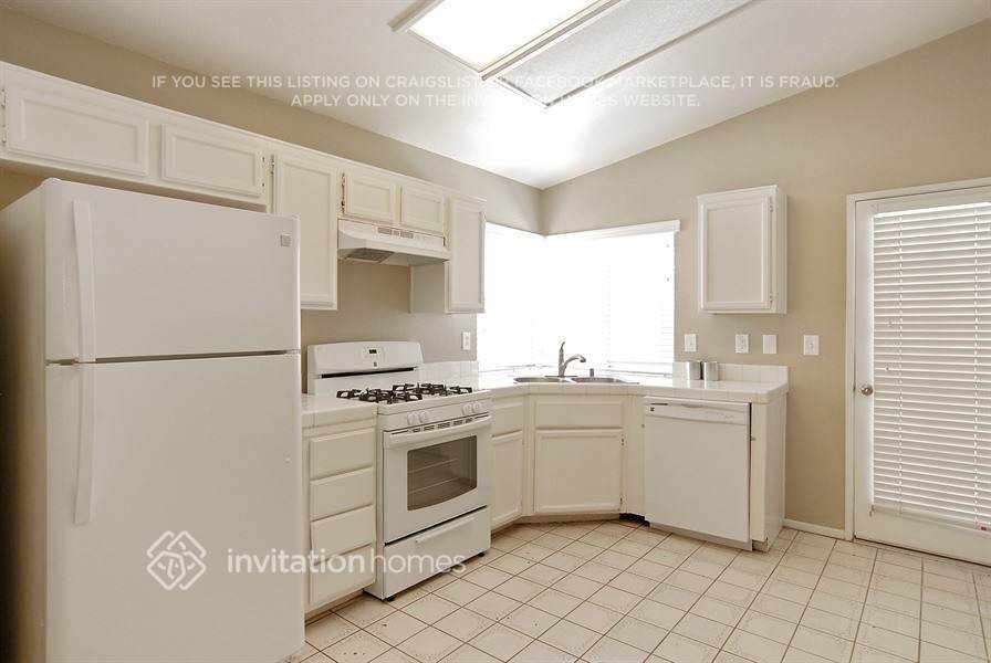 Building Photo - 1529 Ashbury Way