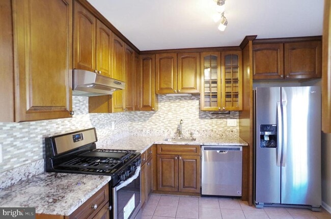 Building Photo - 4492 Ruggles Ct