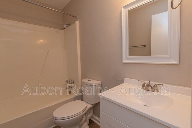 Building Photo - 2311 Walden Dr