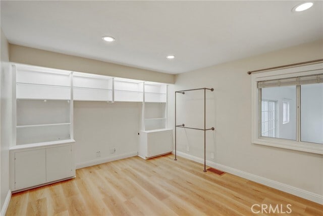 Building Photo - 2142 Orange Ave