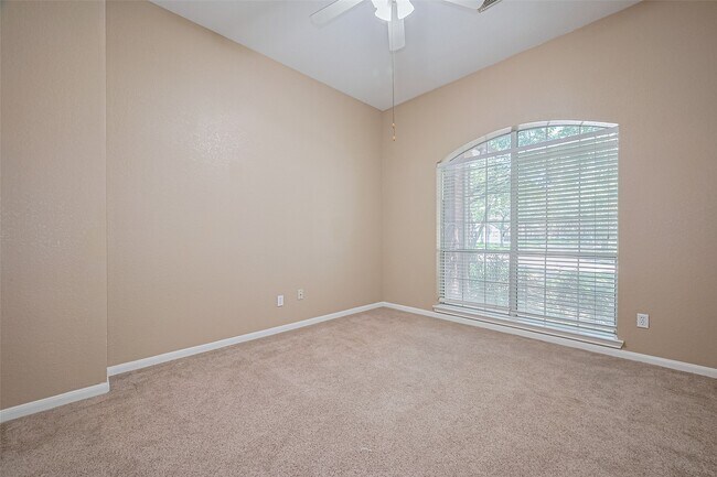 Building Photo - 4222 Merriweather St