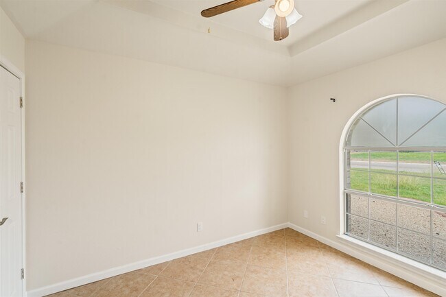 Building Photo - 107 Timber Rock Dr
