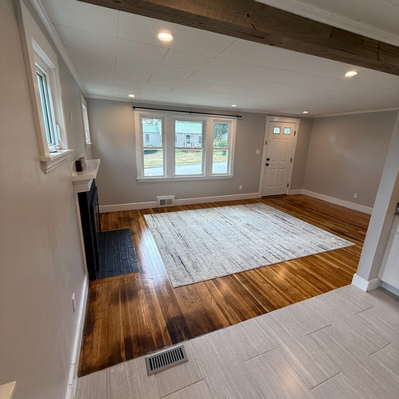 Building Photo - 6 Prince St