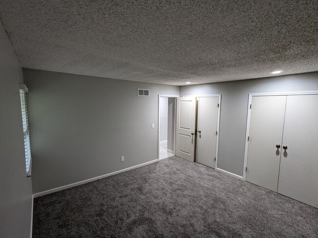 Building Photo - 9178 W 78th Terrace