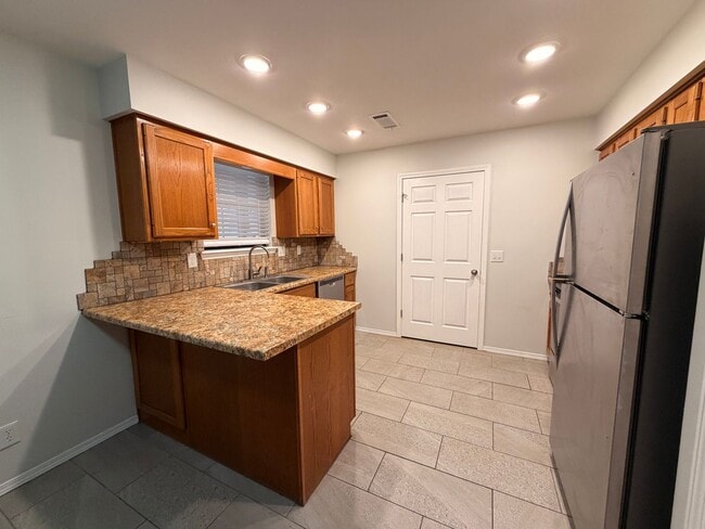 Building Photo - This home is a perfect blend of comfort and functionality, making it an ideal choice for those se...