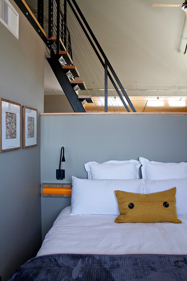 Building Photo - 517 Ocean House Rd