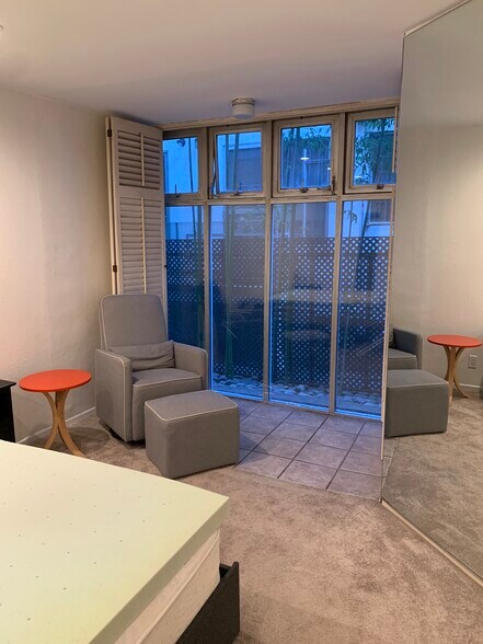 Building Photo - 1230 N Sweetzer Ave