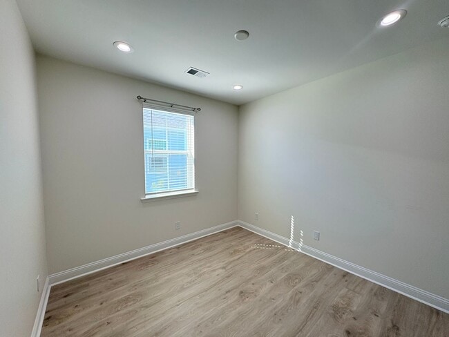 Building Photo - Welcome to Margaritaville 55 + Community