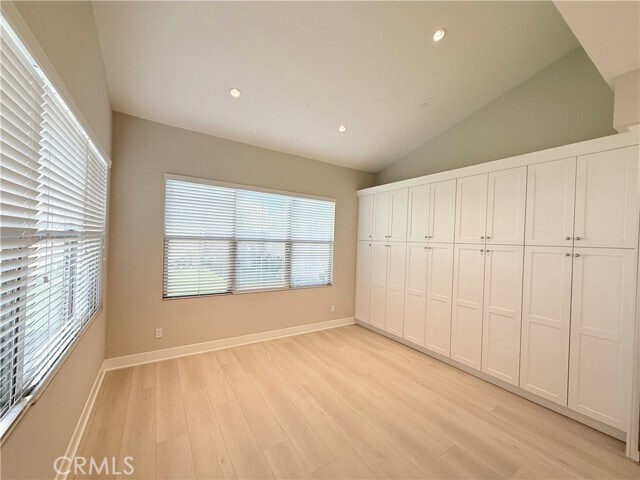 Building Photo - 130 Fairgreen