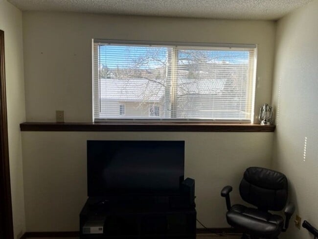 Building Photo - Winter Seasonal Rental- 771F Riverbend