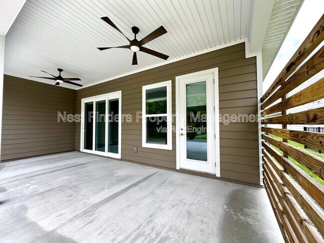 Building Photo - 11176 Engineering Way