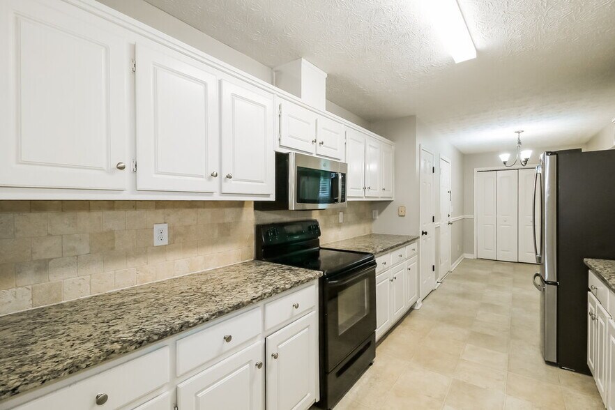 Building Photo - 1169 Granite Ln