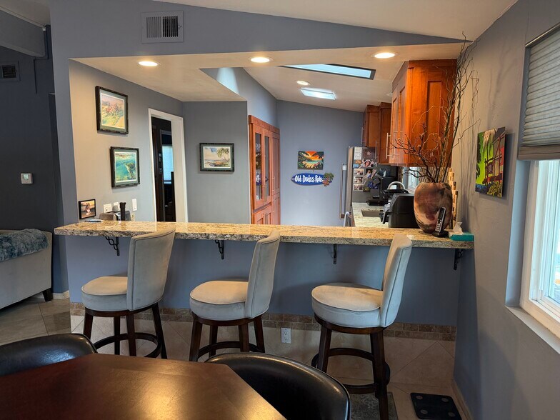 Building Photo - 163 Del Mar Shores Ter