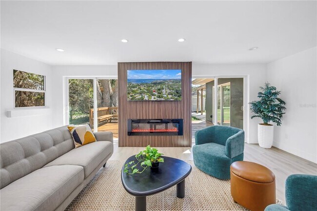 Building Photo - 412 Mira Vista Dr