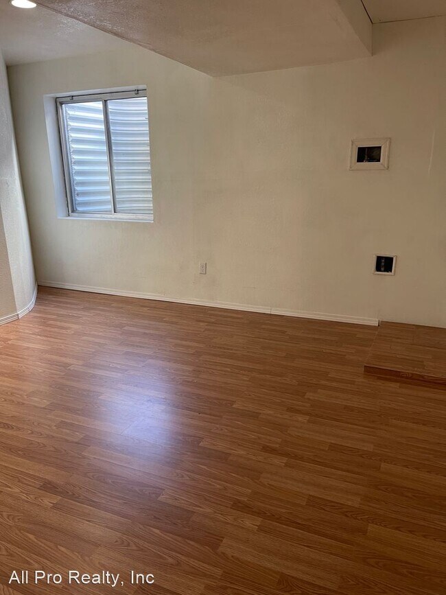 Building Photo - 4 br, 2.5 bath House - 4139 S Rome St