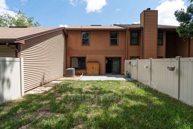 Building Photo - 3075 Falconer Dr