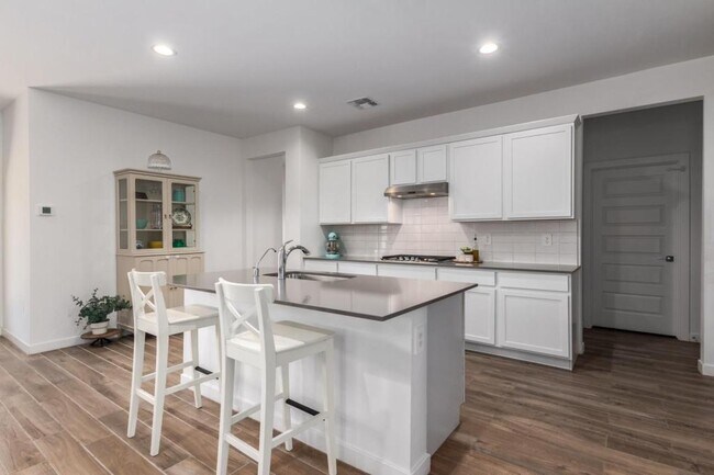 Building Photo - 12796 E Giada Dr