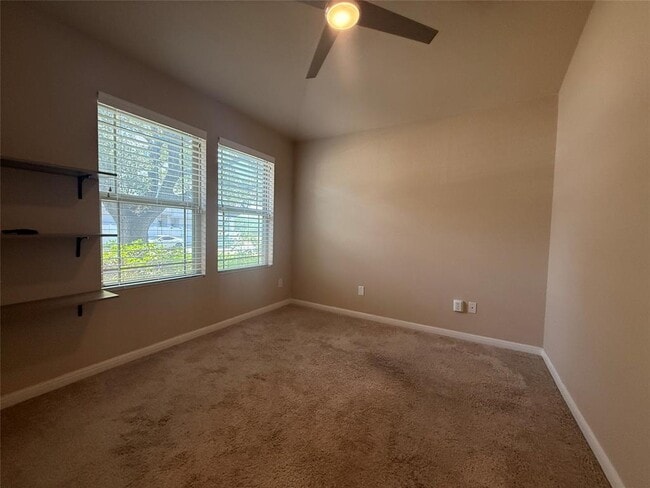 Building Photo - 206 Anacua Loop