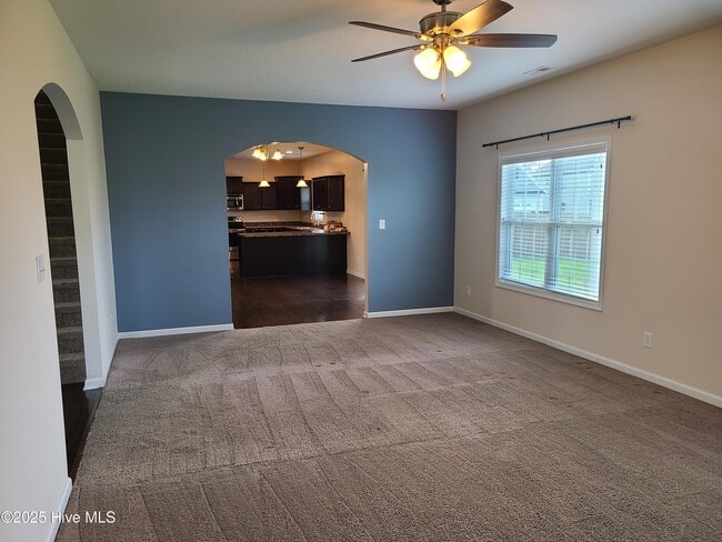 Building Photo - 110 Regatta Way