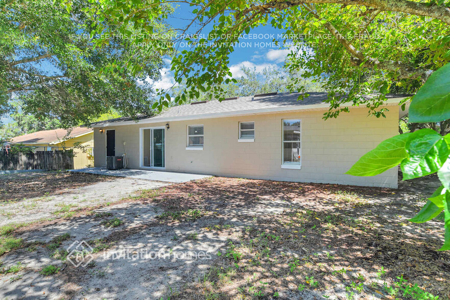 Building Photo - 320 Apopka Hills Cir