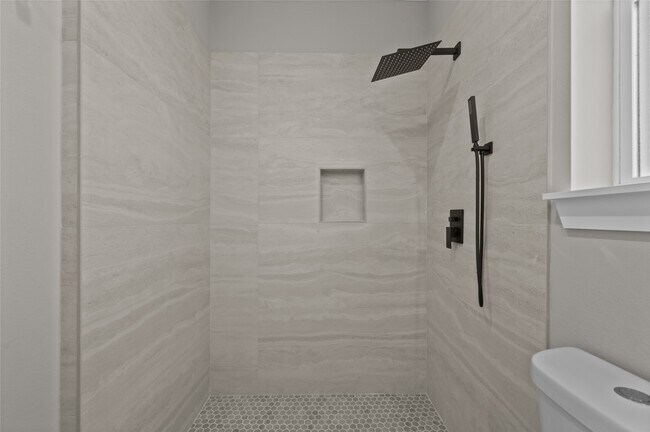 Building Photo - 28411 Champion Oaks Dr