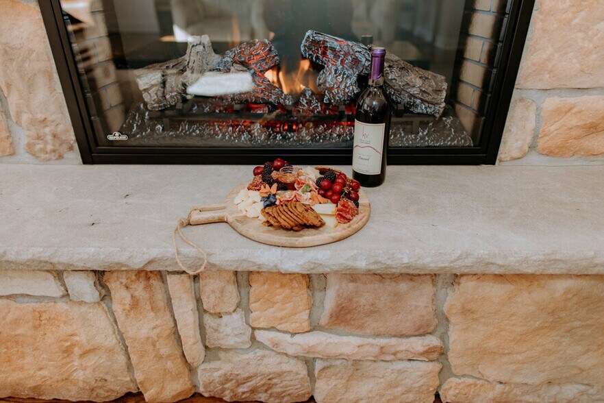 Building Photo - 23120 Bates Rd