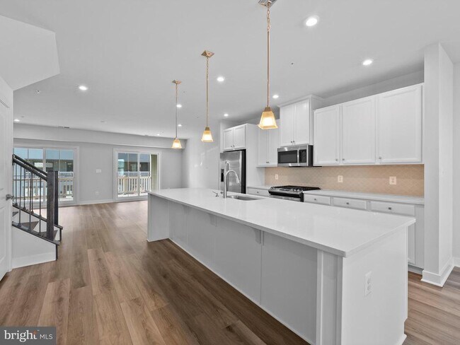 Building Photo - 2709 Velocity Rd