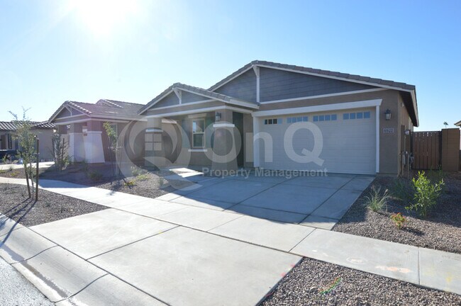 Building Photo - Phoenix New Build! Cortona!
