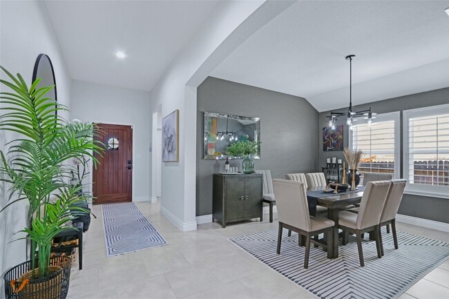 Building Photo - 2291 Oak Run Pkwy