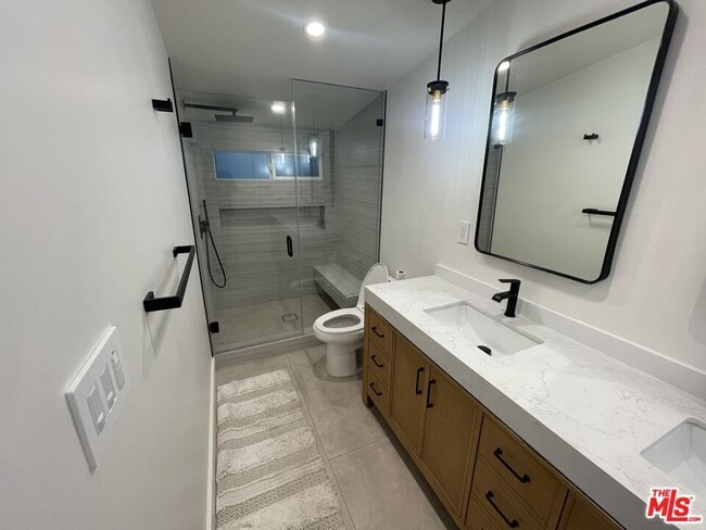 Building Photo - 4234 Ellenita Ave