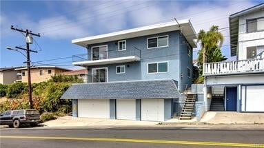 Building Photo - 210 Avenida Calafia