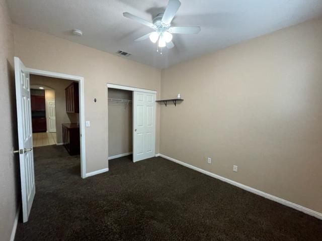 Building Photo - 1322 Yosemite Cir