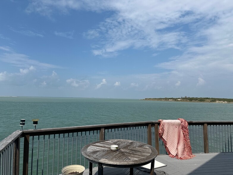 Building Photo - 316 Bayshore Dr